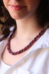 necklace fuchsia for new website2
